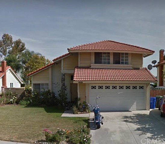 Welcome home! Great curb appeal.