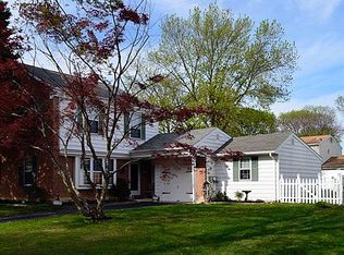 3236 Leeland Dr, Bensalem, PA 19020