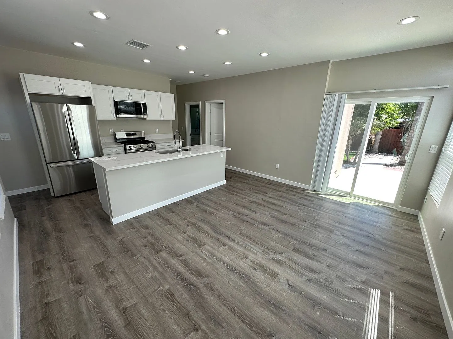 Built in 2023!! 4BD/2BA — Photo 4