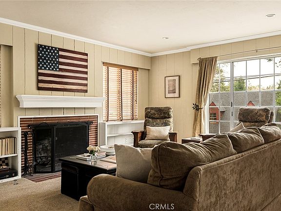 3rd image of 248 Oak Dr