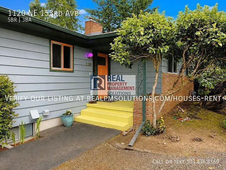 1120 NE 153rd Ave — Photo 2