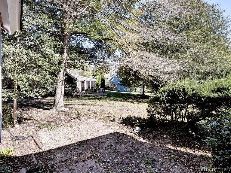 323 Littletown Quarter — Photo 22