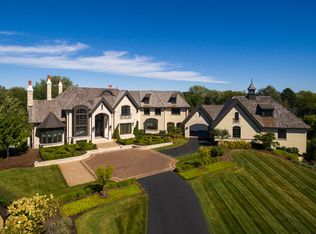 28W660 Perkins Ct, Naperville, IL 60564