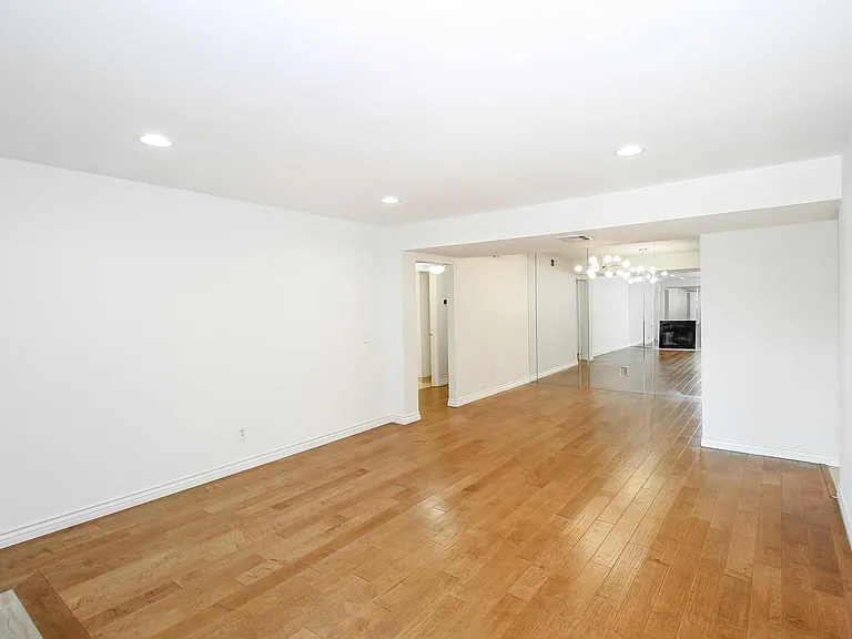 601 E California Blvd #204 — Photo 6
