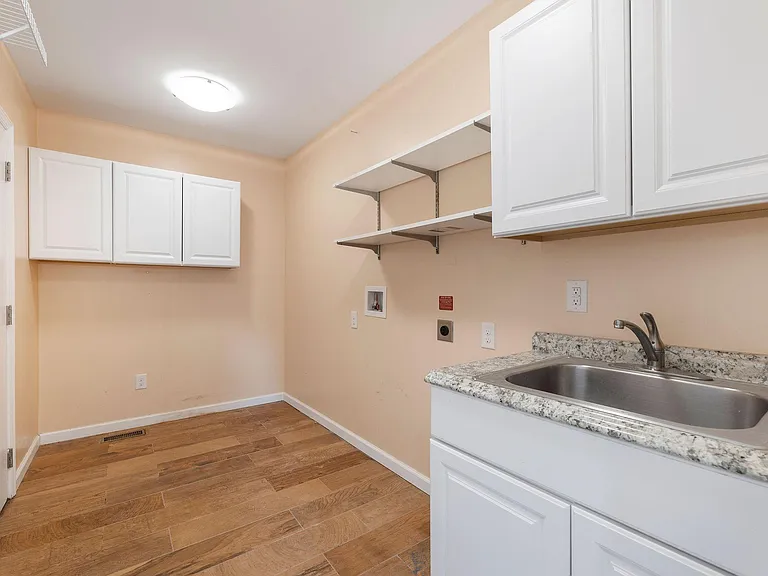 45455 Fellows St — Photo 27