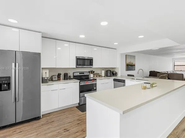 2704 NW 104th Ave APT 306, Sunrise, FL 33322