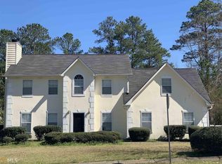 265 Weatherly Dr, Fayetteville, GA