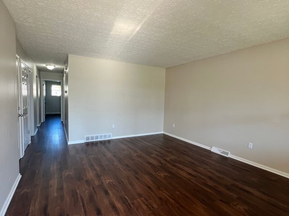 5719 Crossing Ct #5719, Columbus, OH 43231