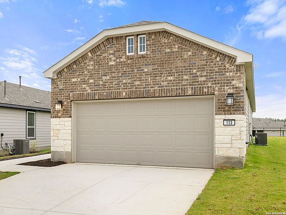 2nd image of 2083 Green Ash Avenue
