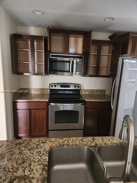 1st image of 330 Carina Cir #330
