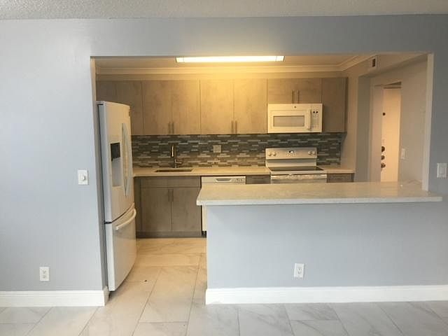 Open concept Kitchen