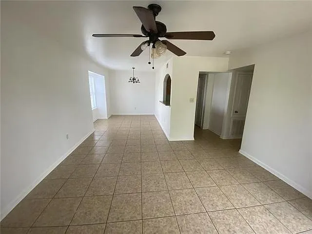3362 Kabel Dr — Photo 5