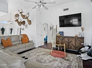 11488 NW Summers Rd, Bristol, FL 32321