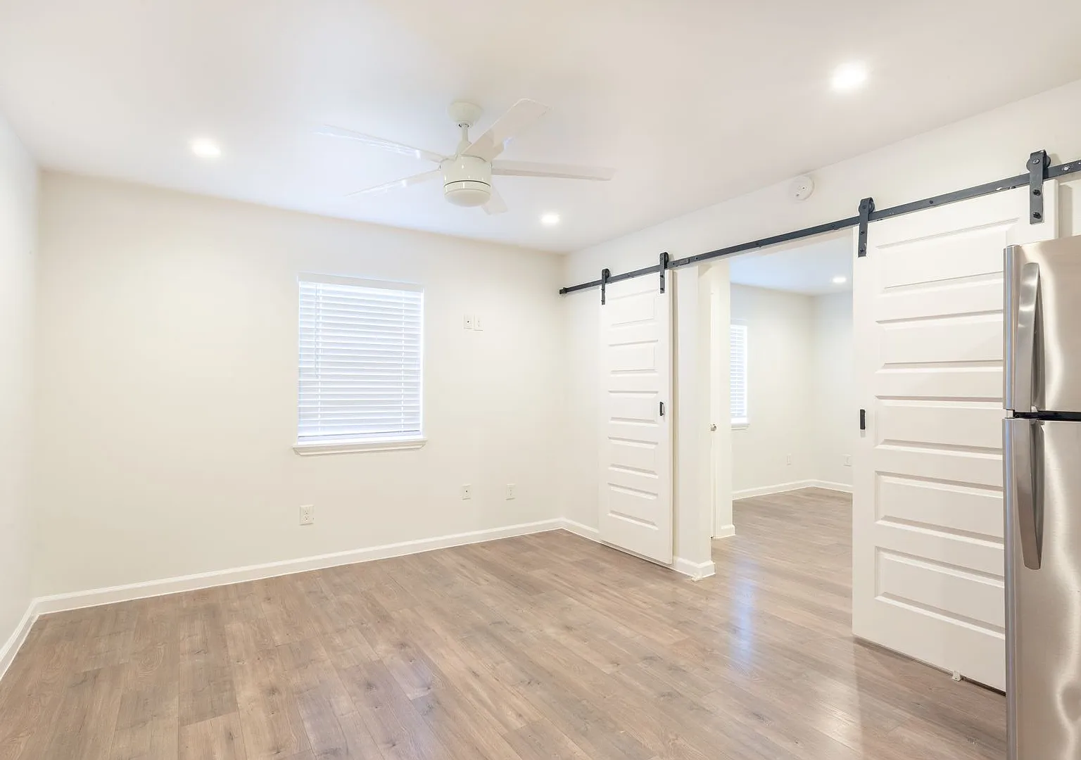 1519 Bennett — Photo 4
