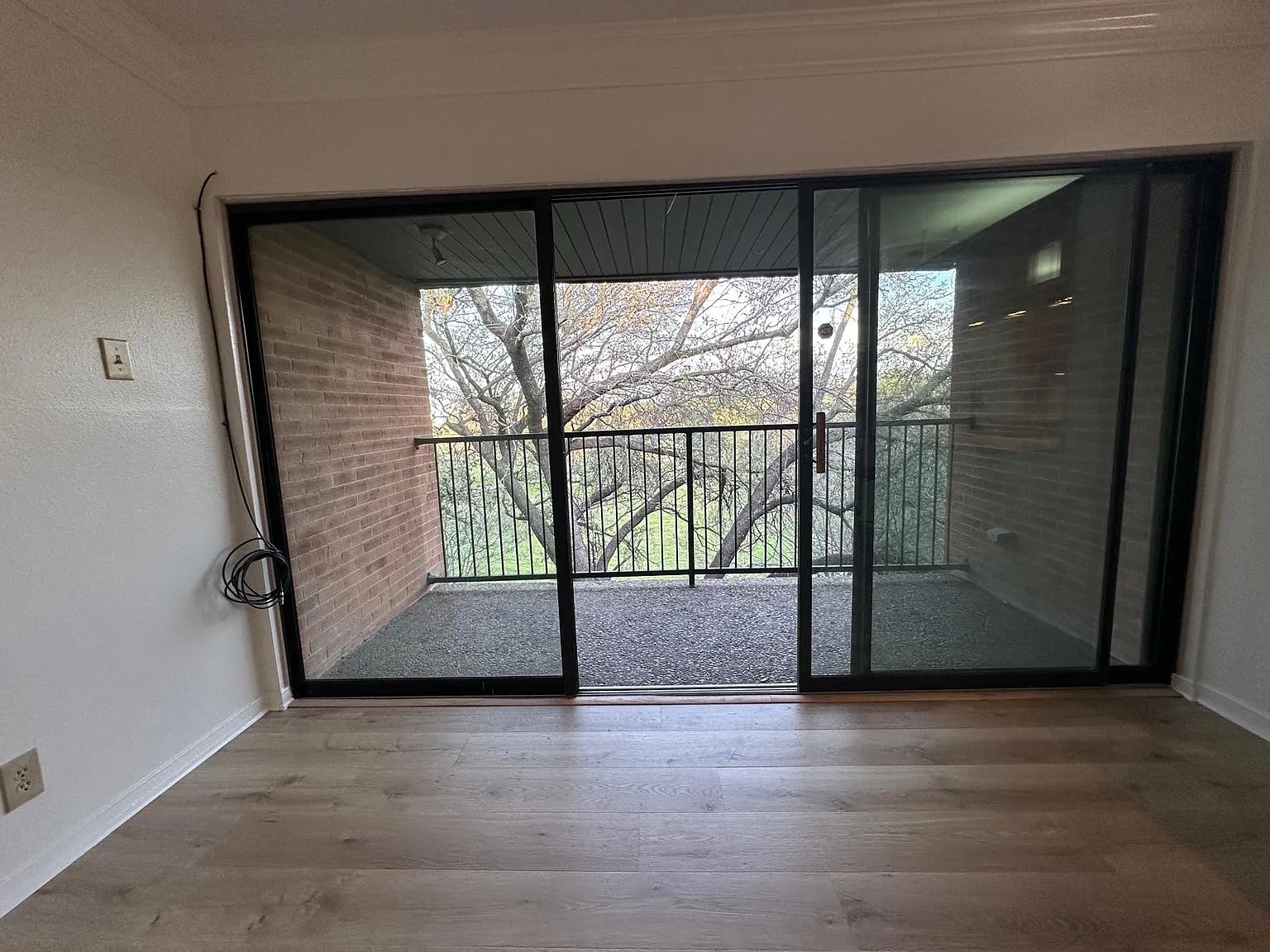 1 bed, 752 sqft, $1,350 — Photo 4