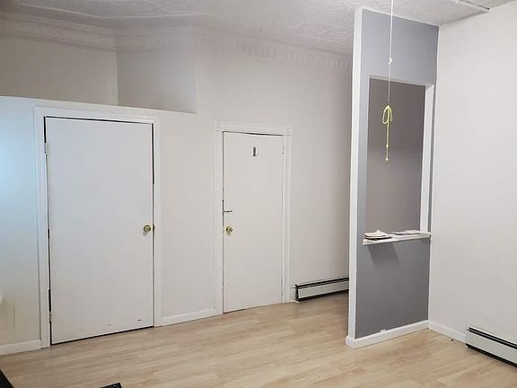 2nd image of 1-66 Van Duzer St #1