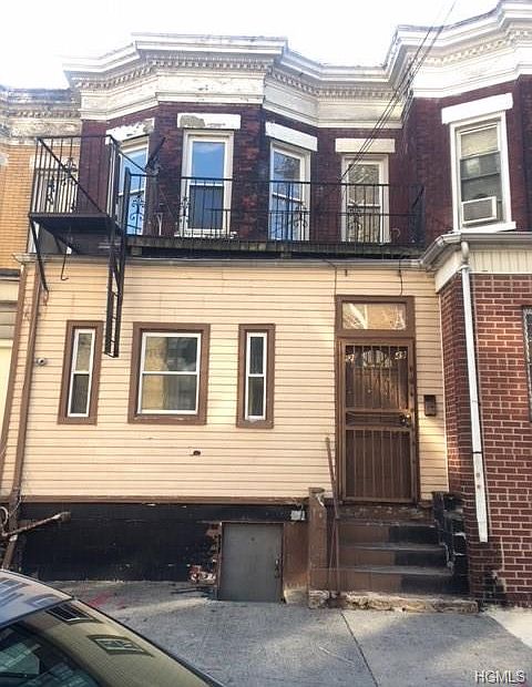 2nd image of 2249 Tiebout Ave