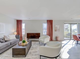 Lago Vista Apartments, Saint Charles, MO 63301