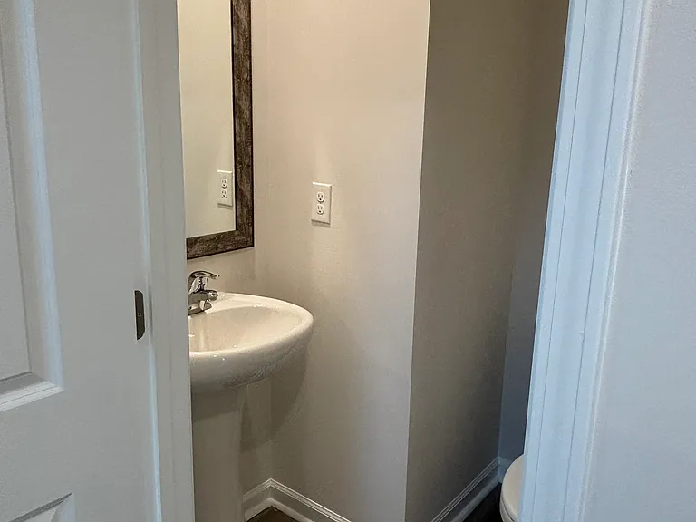 573 Sunfire St — Photo 4