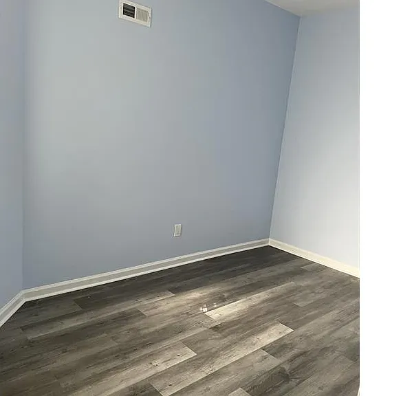 1350 S 52nd St — Photo 7