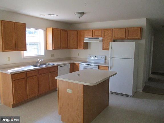 5th image of 29660 Penny Ln