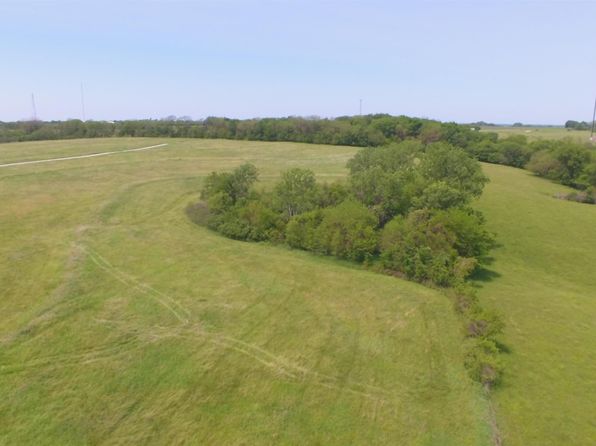 Greenlawn Rd, Hughesville, MO 65334
