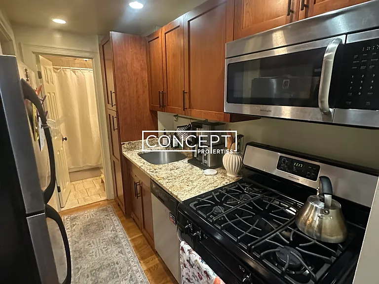 88 W Cedar St #3 — Photo 11