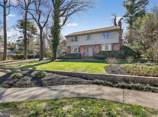 210 E Oak Ave, Moorestown, NJ 08057