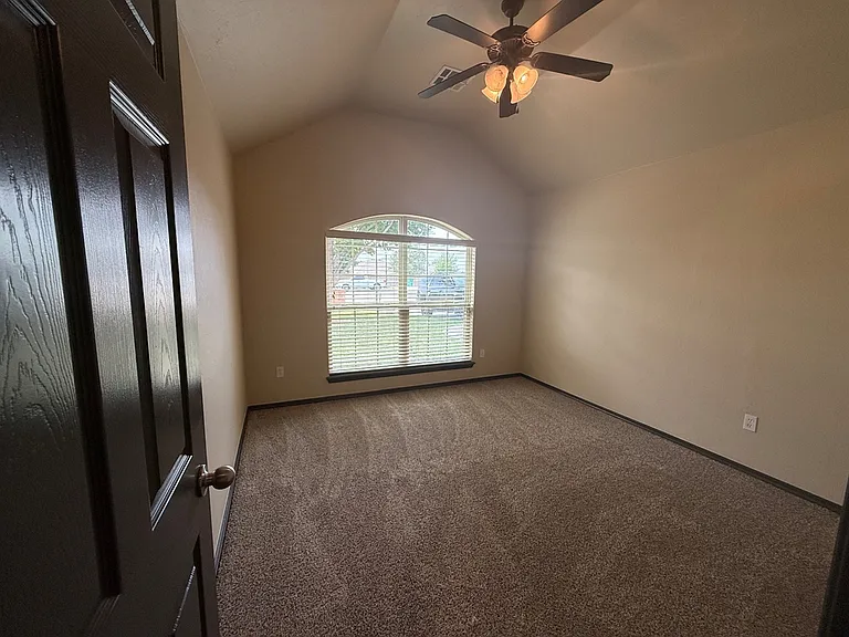 19132 Cottonwood Ct — Photo 29