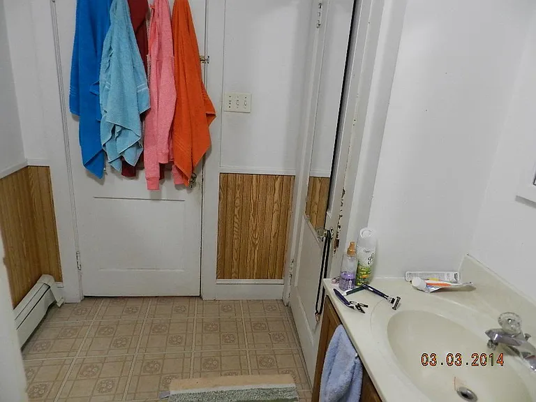 44 S 2nd St #1 — Photo 2
