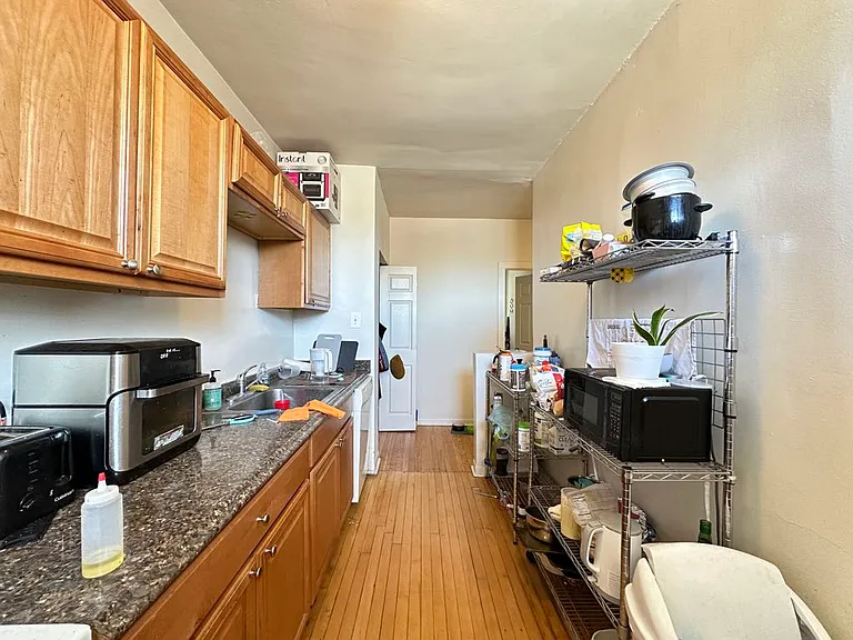 732 W Roscoe St #N4 — Photo 5