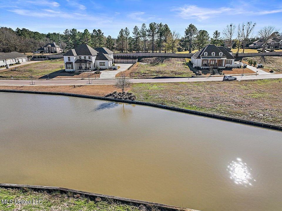 1st image of 0 Stone Lake Dr #5