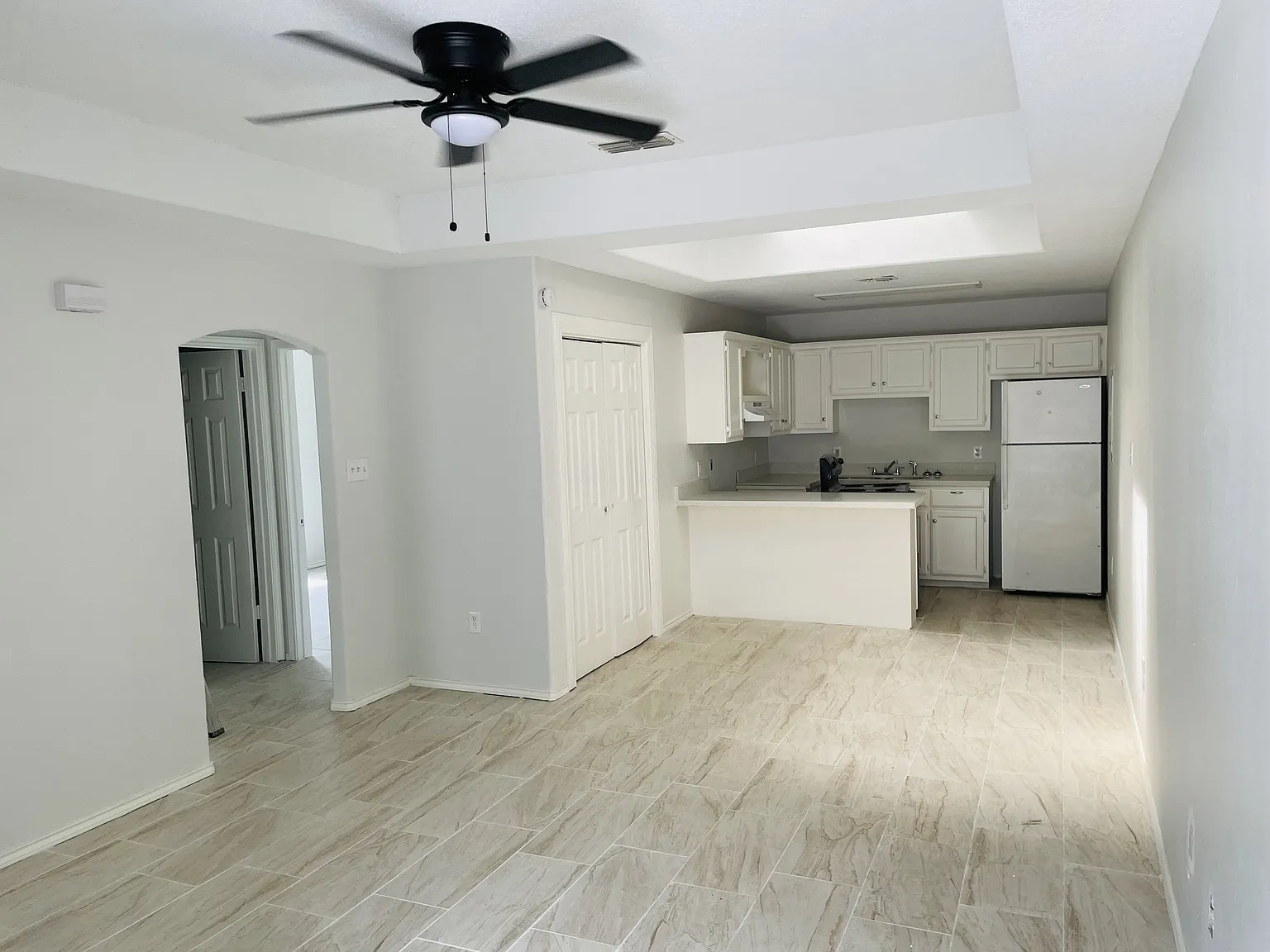 2205 Kimberly Ln — Photo 4