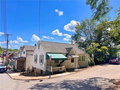 325 Chambers St, East Vandergrift, PA, 15629