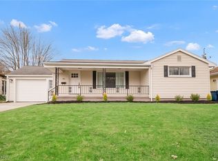 1061 N Ward Ave, Girard, OH 44420