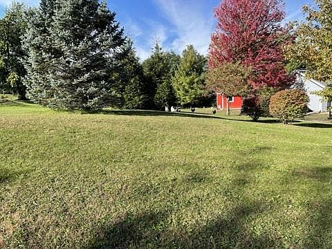 3rd image of 268 County Road 2225 E