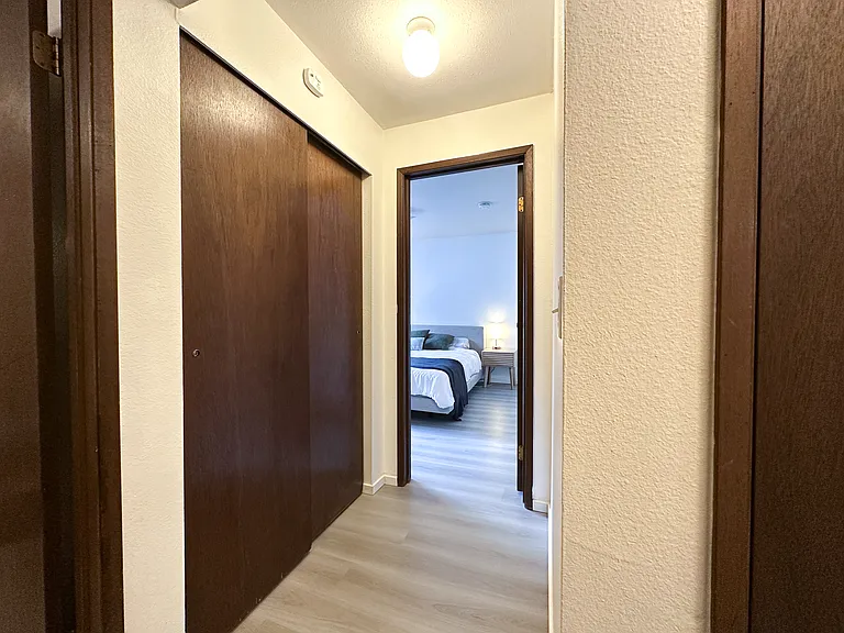Hallway with 2 closets