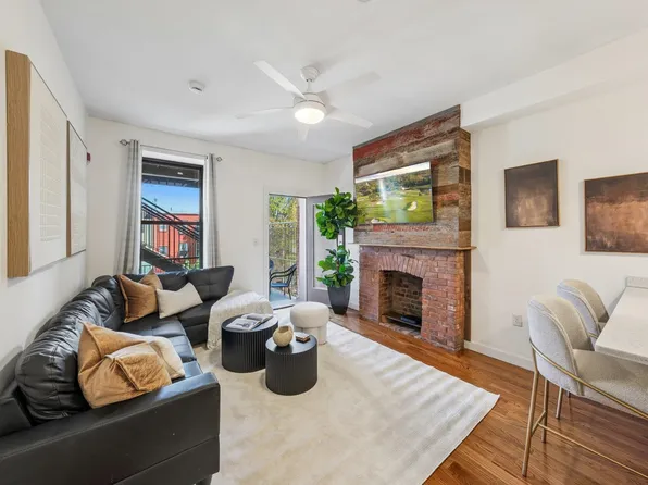 274 6th St #302, Jersey City, NJ 07302