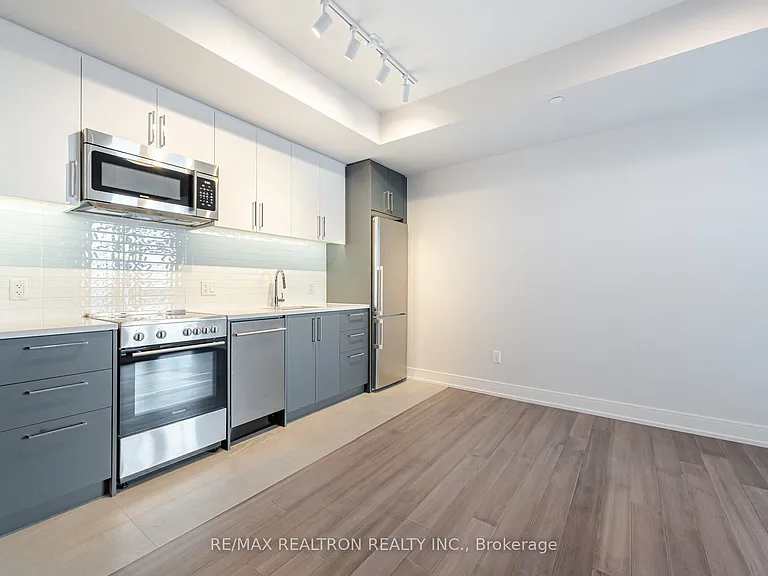 2525 Bathurst St #1101 — Photo 6
