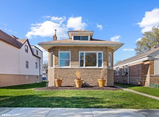 8450 S Euclid Ave, Chicago, IL 60617
