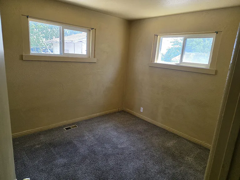 5041 S 4420 W — Photo 7