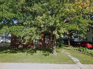 303 N Monroe St, Abingdon, IL