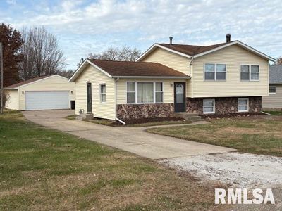 703 2nd St, Colona, IL, 61241