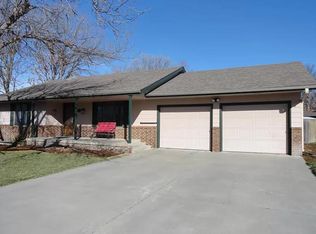1415 Homestead Pl, McPherson, KS 67460