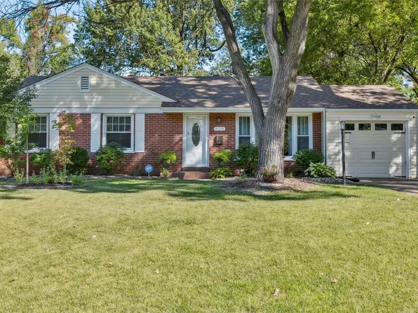 325 Frost Ave, Saint Louis, MO 63135