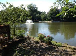 1400 Cedarwood Dr #20-D, Westlake, OH