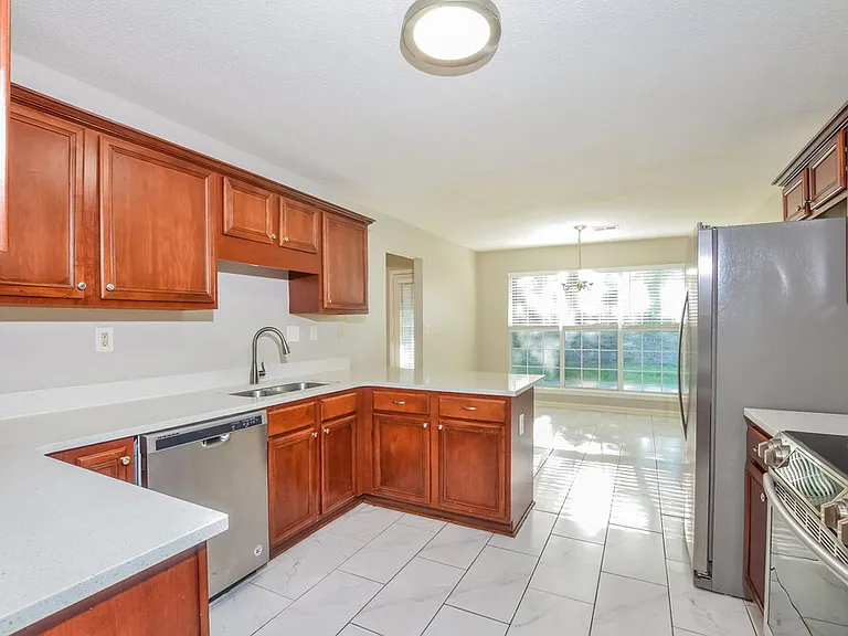 4953 Wemberley Dr — Photo 9