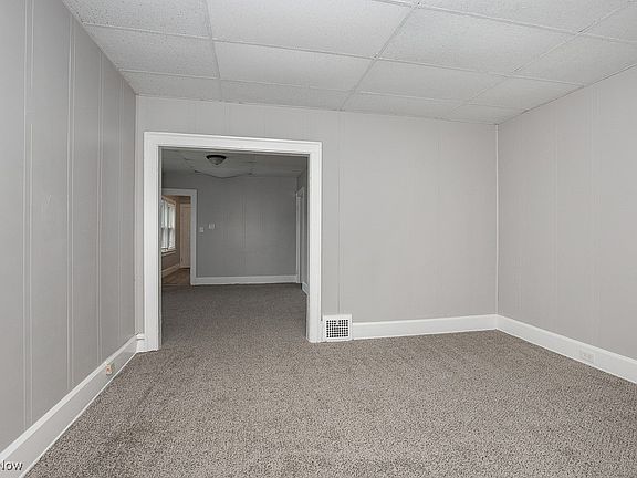 2nd image of 10501 Shale Ave