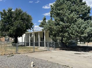140 Montrose Dr, Montrose, CO 81401