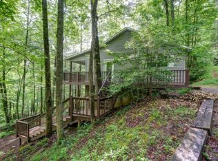 377 Ed Graves Rd, Murphy, NC 28906